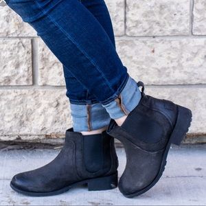 ugg bonham chelsea boot